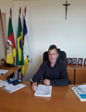  Vice-Prefeito de Alpestre, Rudimar Argenton, assume o comando do Poder Executivo Municipal