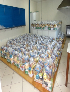      Secretaria de Educação realiza a 1° entrega do Kit de alimentos pertencentes a Merenda Escolar de 2021