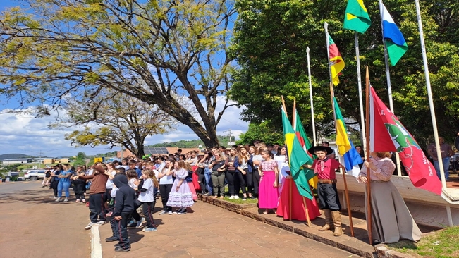 Abertura da 29° Cavalgada Interdistrital de Alpestre
