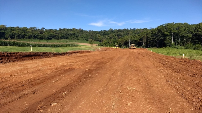 Município de Alpestre incentiva a construção de aviários e pocilgas