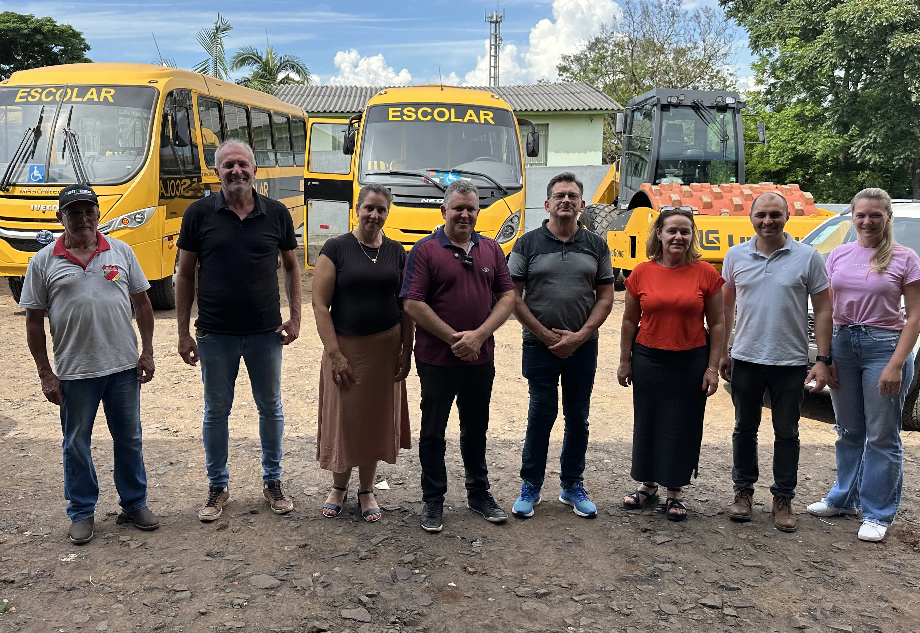 Município de Alpestre adquire e realiza a entrega de novos veículos e equipamentos